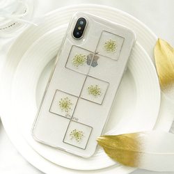 Queen anne`s Laceレースフラワー＆ゴールドパーツiPhoneケース 押し花ケース iPhone 11 2枚目の画像