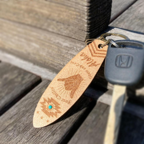 名入れ・送料無料 | サーフボード型 Squash Tail ≪Chillin' Shaka