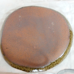 変形丸皿　陶器　ビードロ釉 3枚目の画像