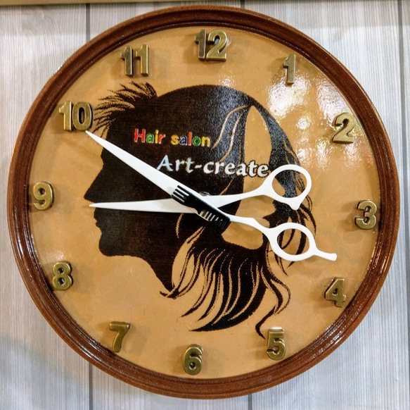 壁掛け時計 美容 理容 オーダーメイド オリジナル時計 プレゼント お祝い サプライズ おもしろ時計 渋い時計 1枚目の画像