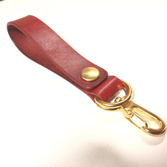 Rugato腰帶環鑰匙扣D紅色黃銅扣金色，搭配Danna Skan 第2張的照片