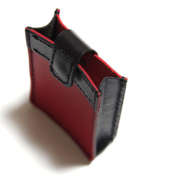 ≪現品処分セール≫オリジナルボタン付き大容量カードケース黒赤レッドブラック 3枚目の画像
