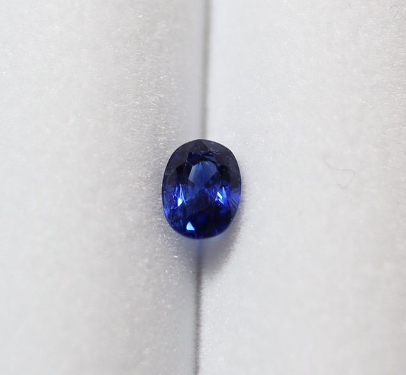 《No,2》サファイア 0.713ct　【宝石 ルース】 1枚目の画像