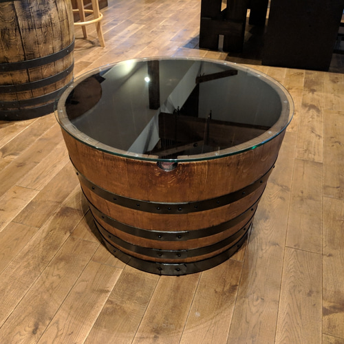 ワイン樽のガラステーブル 最高級のフレンチオーク材 ローテーブル