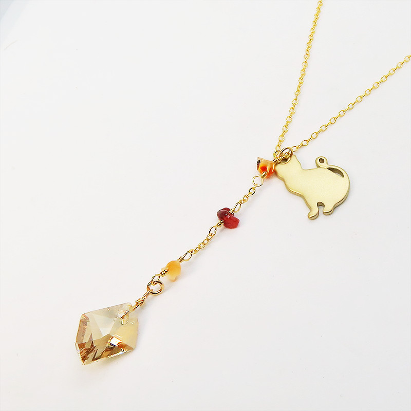 猫シルエットモチーフネックレス スワロフスキー・クリスタル（ゴールドシャドー） カーネリアン 14KGF ゴールドフィル