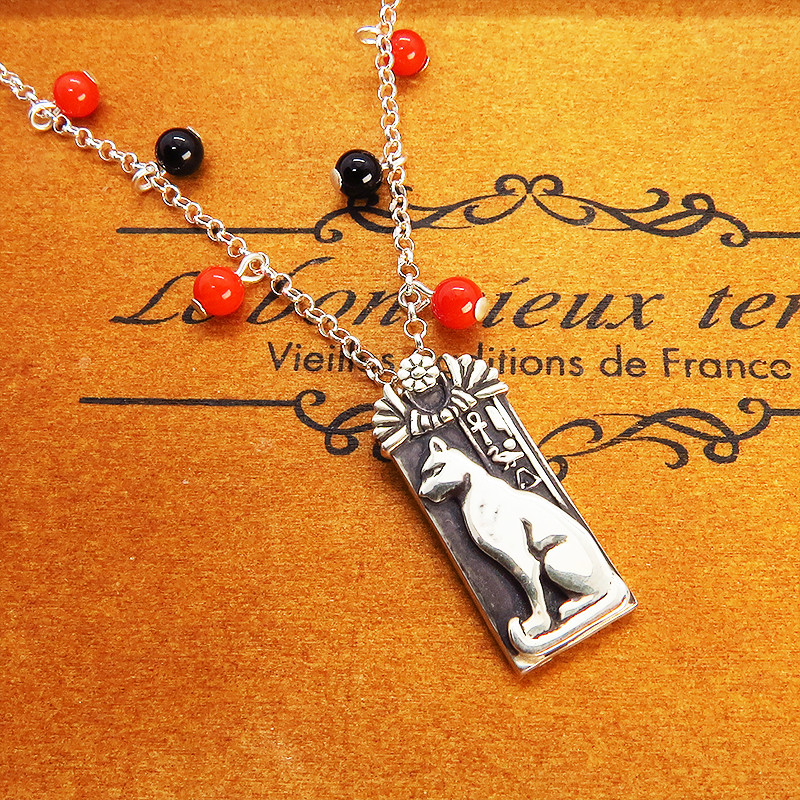 プレート タグ ペンダント ネックレス 猫の神様バステト エジプト神 シルバー925 珊瑚 サンゴ オニキス