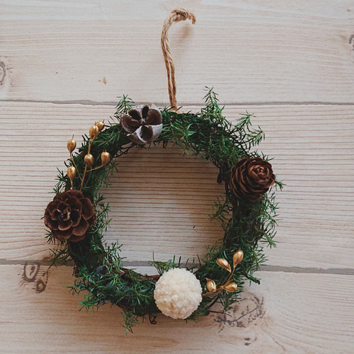 手作りキットでおうち時間 手のひらサイズのクリスマスミニリース