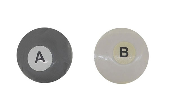プレシオサ（チェコ）製 ストーン用 エポキシ樹脂 粘土 ブラックダイヤ 10g（A5g,B5g）　（シンガポール産） 1枚目の画像