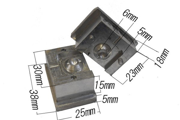 SHAREKI キラキラ クリスタルボール ラインストーン エポキシ樹脂粘土 金型 ボール型 6mm 1枚目の画像