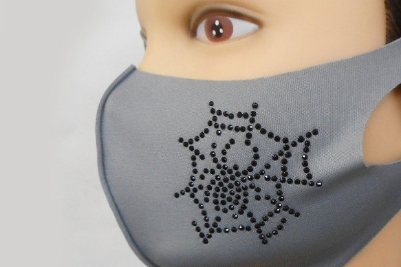 Shareki Mサイズ マスクアクセサリー アイロンで付ける キラキララインストーン ファッションマスク 蜘蛛 クモ 4枚目の画像