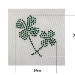 Shareki Mサイズ マスクアクセサリー アイロン付着 キラキララインストーン ファッションマスク  四つ葉2 4枚目の画像
