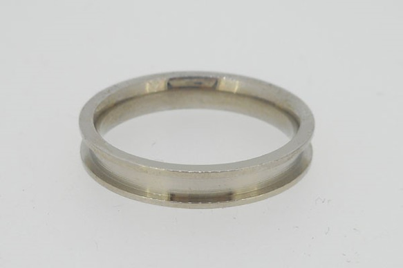 ハンドメイド素材 316Lサージカルステンレス ステンレスカラー 指輪 リング 幅3.5mm 内径17mm(13号) 3枚目の画像