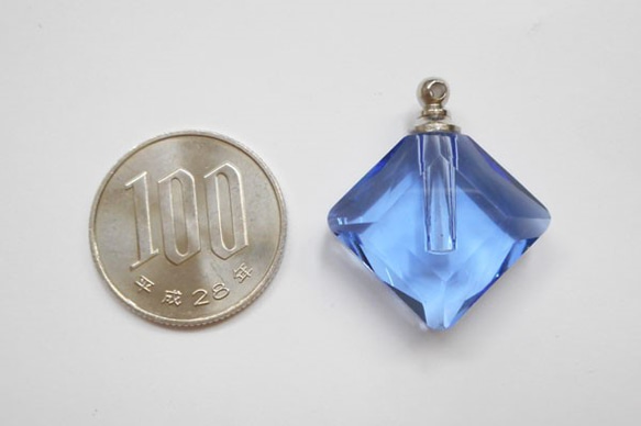 香水 ネックレス アロマペンダント ネックレス ガラス容器 香水瓶 0.1cc ヒシ型 （ブルー） ko-hisi-bu 3枚目の画像