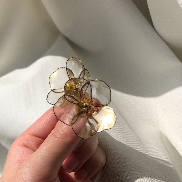 Antique gold flowers ♦︎ simple earrings ピアス/イヤリング 3枚目の画像