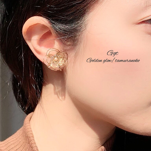 Antique gold blossoms♦︎small ピアス/イヤリング 2枚目の画像