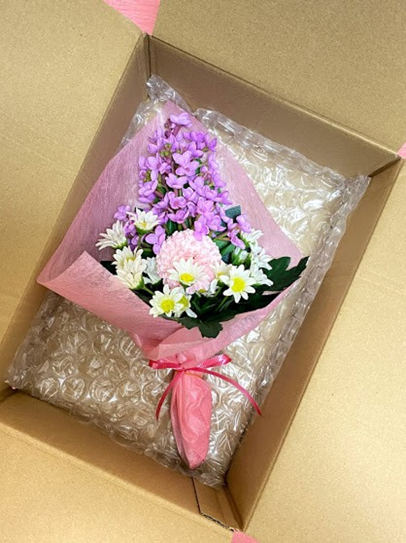 本格的仏花（ライラック）　アーティフィシャルフラワーでコロナ禍だからこその思いを届ける仏花。 4枚目の画像