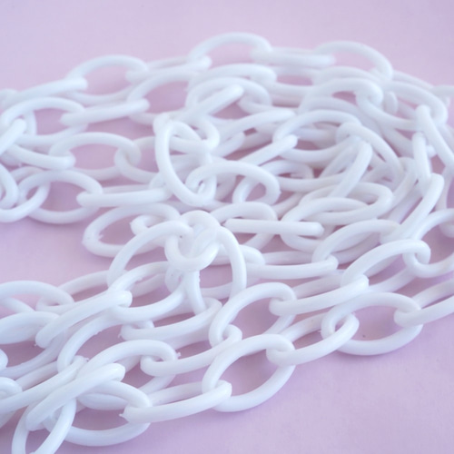 4本】プラスチックチェーン ホワイト 長さ約50cm 金具・チェーン  