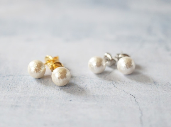 一粒コットンパール（6mm）のピアス／イヤリング《345_01