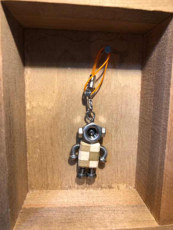 影に隠れるミニロボットくん（ストラップ、クッキーver）　香木　アイアン　ビンテージ 5枚目の画像