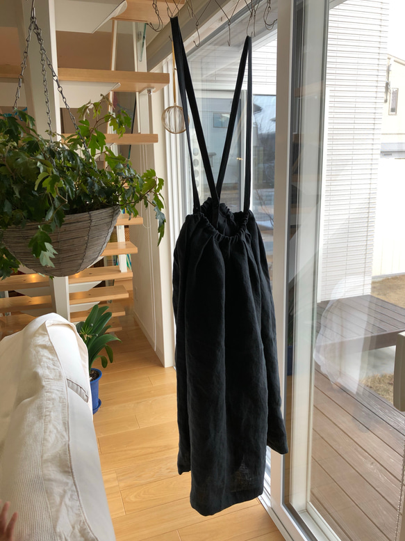 綾織りベルギーリネン サスペンダー付スカート 1枚目の画像