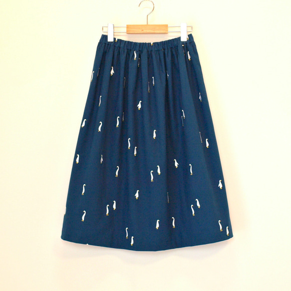 刺繍スカート グース ブルー 2枚目の画像