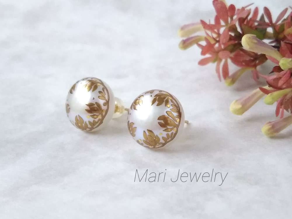 蒔絵パールピアス / 花カラクサの縁飾り/maki-e pearl earrings/flower arabesque