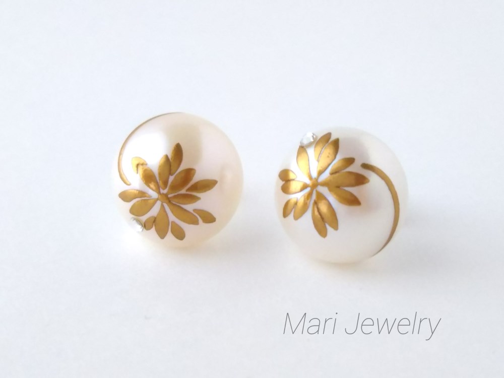 蒔絵パールピアス /ディジーとスワロ/maki-e pearl earrings/daisy & swarovski