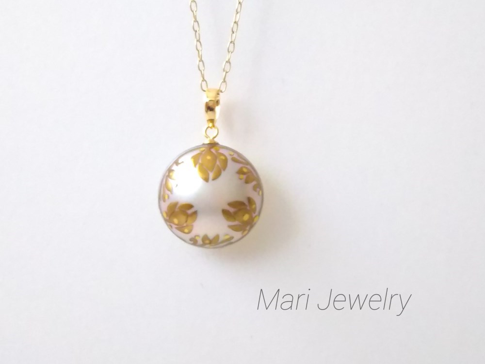 蒔絵マベパールネックレス/花カラクサ/maki-e mabe pearl necklace/arabesque