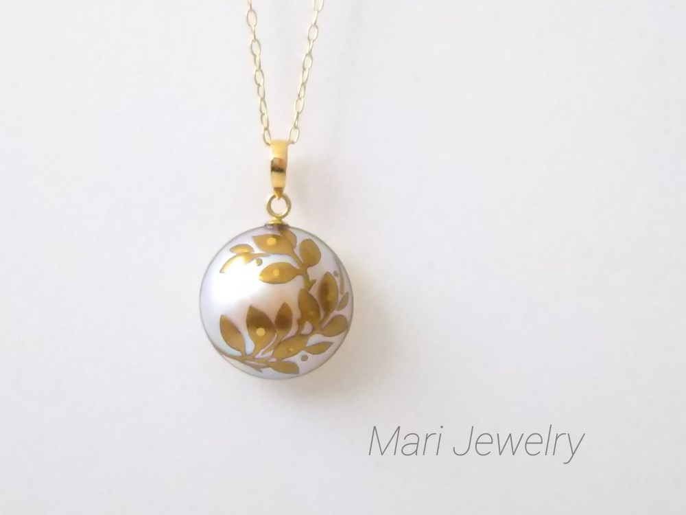 蒔絵マベパールネックレス/葉っぱのアラベスク/maki-e mabe pearl necklace/leaves