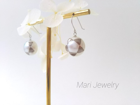 蒔絵パールピアス / 銀の星 /maki-e pearl earrings/silver stars 1枚目の画像