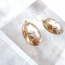 蒔絵オスメニアパールピアス / 葉っぱのリース / maki-e pearl earrings/leaf wreath 5枚目の画像