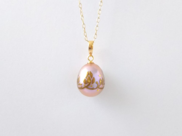 蒔絵パールネックレス / 花カラクサ / maki-e pearl necklace/flower arabesque 4枚目の画像