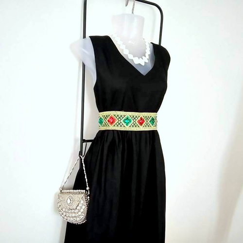 ☆緑x赤x金☆インド刺繍のリボンベルト☆ その他ファッション