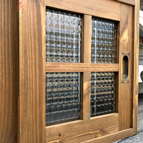 引き戸 キャビネット戸外 戸棚 収納棚 花道具箱 雑物棚 防腐 木