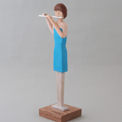 木彫りまっすぐな人(フルーティストA) 2枚目の画像
