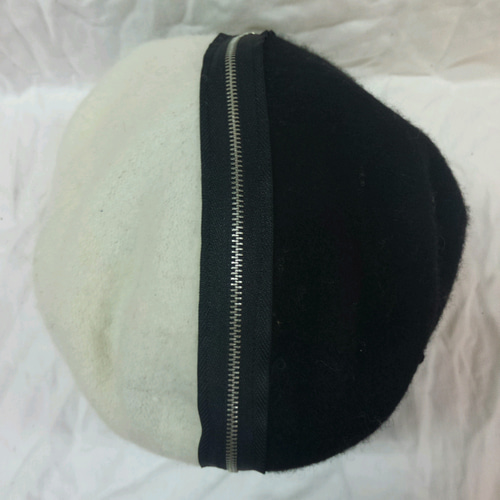 ゴシック パンク ロックファッション ブラック＆ホワイトZIP