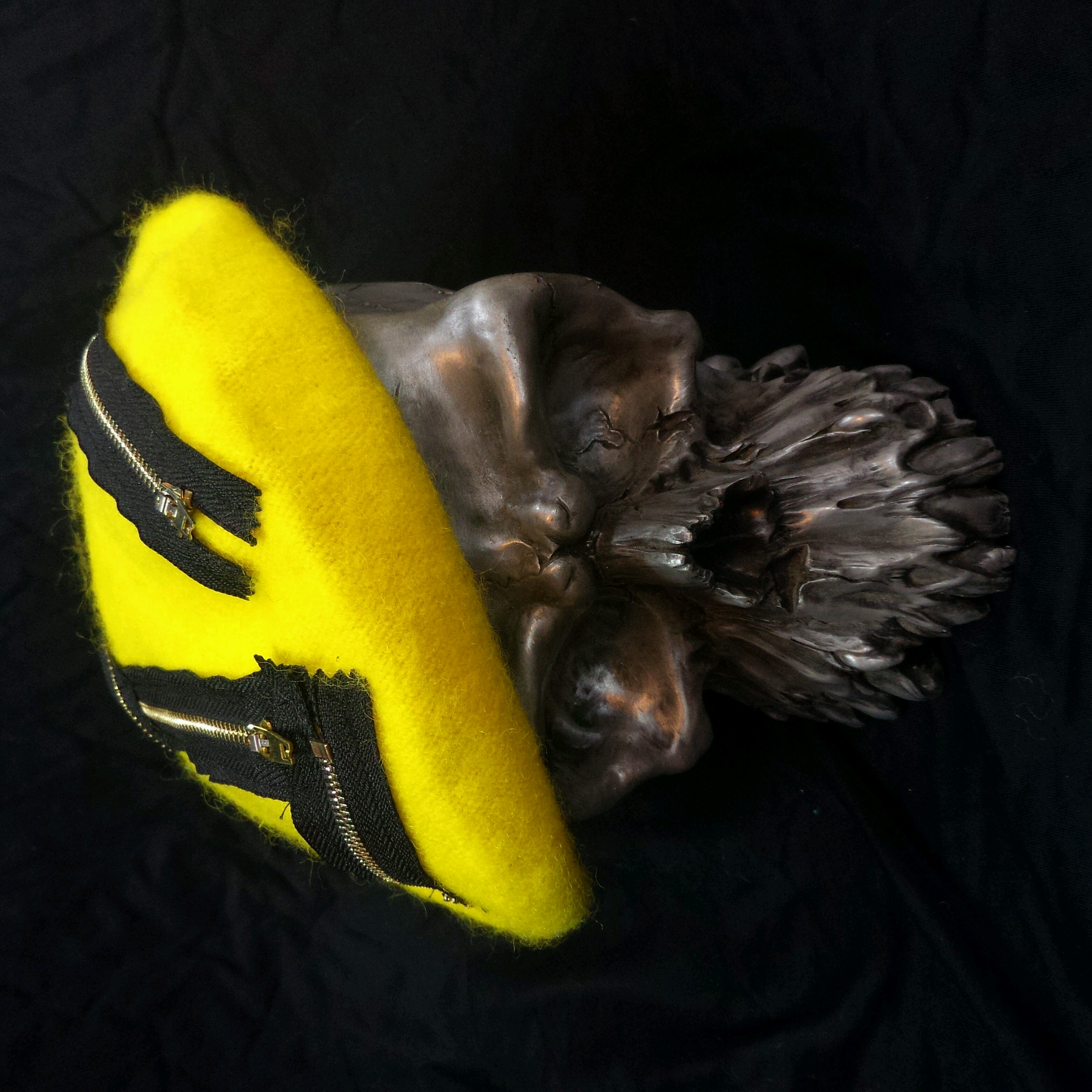 ハードコア スキンズ パンク ファッション ZIP逆卍ハーケンクロイツベレー帽