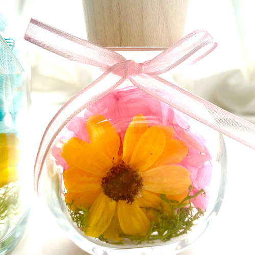 ひまわりジニアのフラワーボトル♡ ハーバリウム・植物標本 yulia 通販  