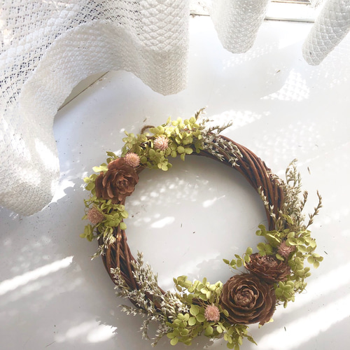 受注制作アナベル紫陽花と木ノ実のリース