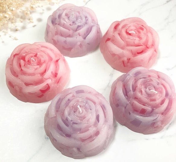 薔薇のアロマキャンドル 2枚目の画像
