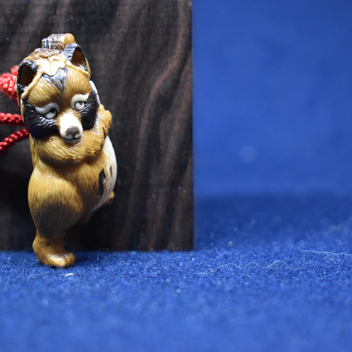 根付【狸】根付師・正舟作 一点物 彫刻 正舟 通販 10113594｜Creema