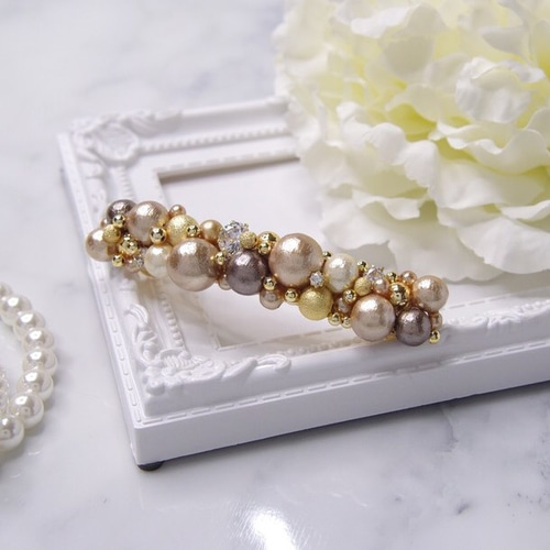 8cmバレッタ】コットンパールとビジューのゴールドバレッタ バレッタ  