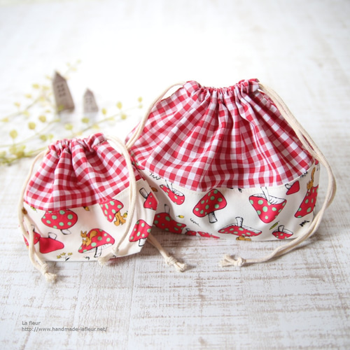 お弁当袋・コップ袋セット＊巾着 キノコとリス・赤チェック 入園入学