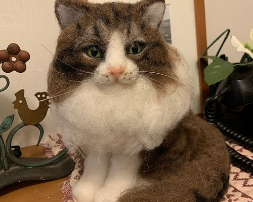 羊毛フェルト　猫　ノルウェージャンフォレストキャット Amazon | ハマナカ フェルトキット フェルト手芸で作るリアル
