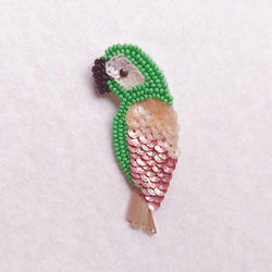 bird ビーズ刺繍ブローチ ② 1枚目の画像