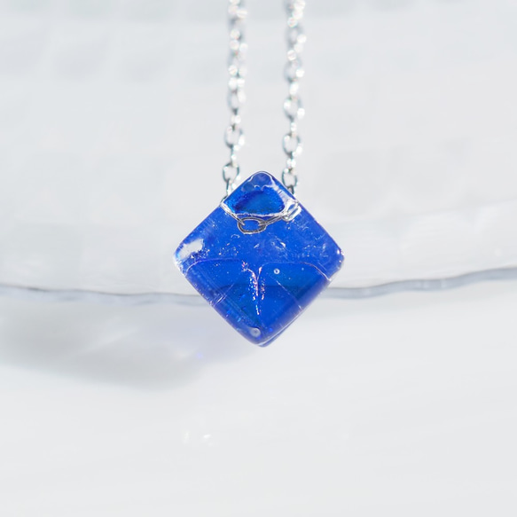 九月生日石玻璃“藍寶石 [迷你]”鍊式項鍊 [小巧選擇] [棉線、925 銀選擇] &lt;&lt;免運費&gt;&gt; 第6張的照片