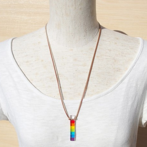 虹色ガラス『にじ【7色】』ネックレス【オプションで様々な変更が出来