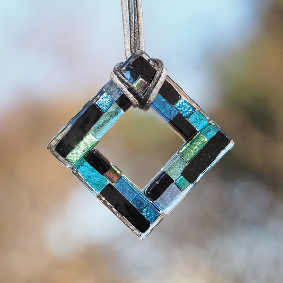 [特別]日式玻璃「Haikara[方形][靛藍]」項鍊[可以選擇繩子的顏色和長度][定制]≪免運費≫ 第4張的照片
