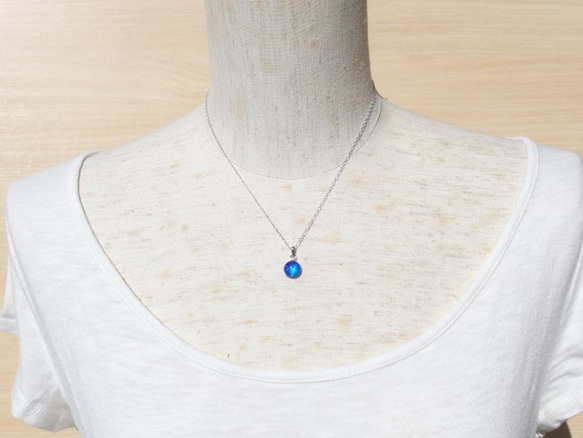 光るガラス『きらり【空】』チェーンネックレス【大きさ選べます】【綿紐、シルバー925選べます】【受注制作】≪送料無料≫ 4枚目の画像