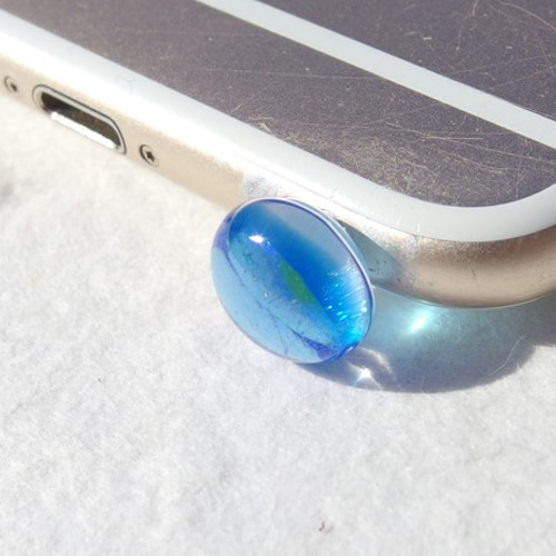 キラキラ琉球ガラス入りワンイヤホンジャック(シェル) キラキラ琉球ガラス入りワンイヤホンジャック(シェル)